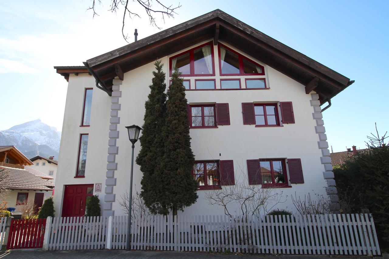 Himmelschloesschen & Chalet Rose Garmisch-Partenkirchen Exteriör bild